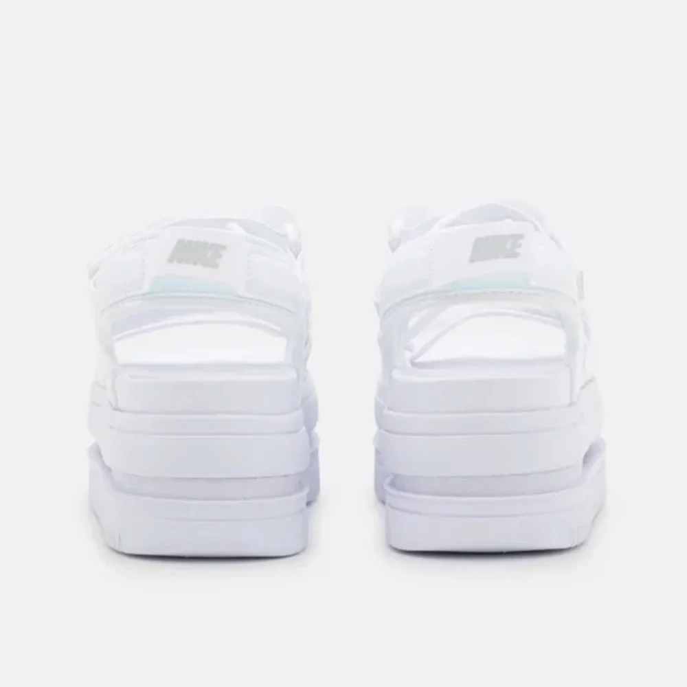 NWOB (WMNS) Nike Icon Classic
Sports White Sandals DH0223-100 - Picture 2 of 16